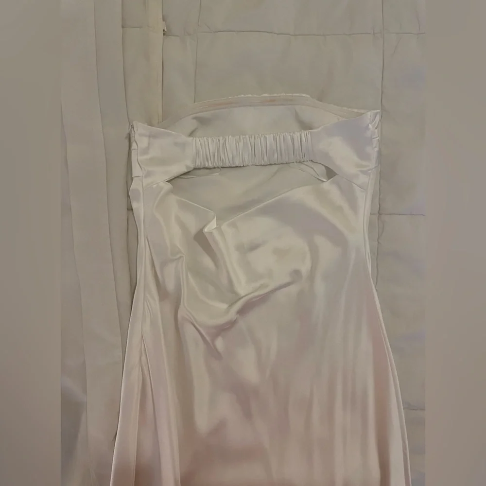 Hello Molly Strapless Cream Dress - Picture 4 of 5